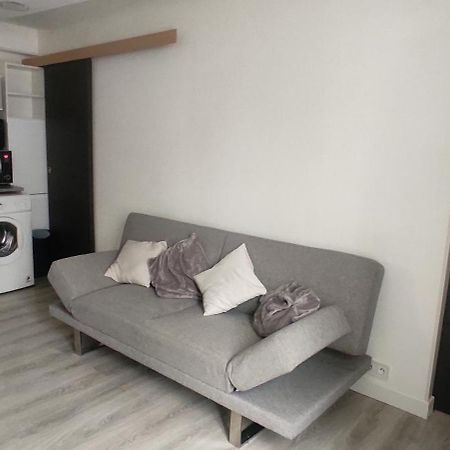 Superbe Appartement En Plein Centre Ville Viarmes Exterior foto